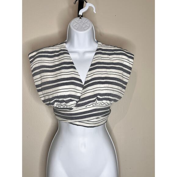 Olivaceous Striped Cap Sleeve V-Neck Tie Front Cropped Top White/Gray Small NWT - Picture 3 of 6